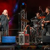 30 luglio 2025 - Fiera del Pesco - Piazza Italia - Canale d'Alba (Cn) - Eugenio Finardi in concerto 30 luglio 2025 - Fiera del Pesco - Piazza Italia - Canale d'Alba (Cn) - Eugenio Finardi in concerto