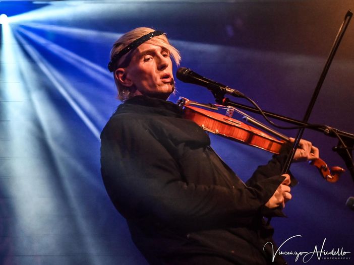 Per i suoi 10 anni di carriera Patrick Wolf si regala un album doppio