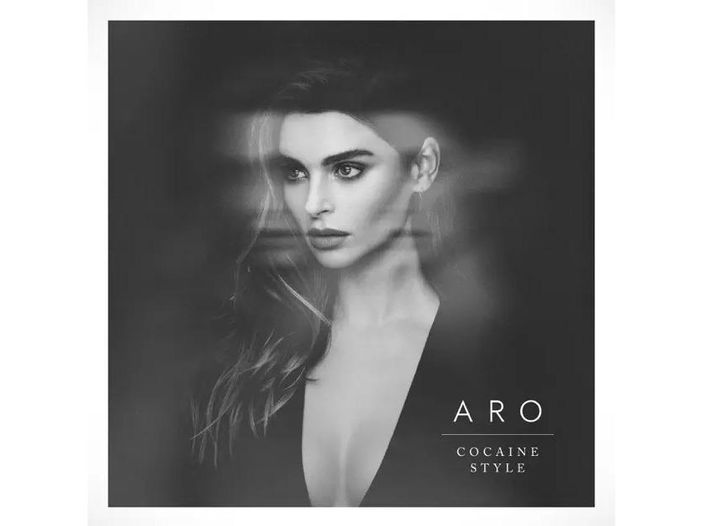 Aim&eacute;e, in arte ARO: la figlia &lsquo;riservata&rsquo; di Ozzy Osbourne