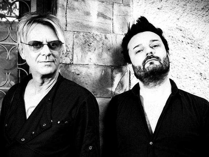 Lory Muratti e Andy dei Bluvertigo, un libro e un 45 giri. Video