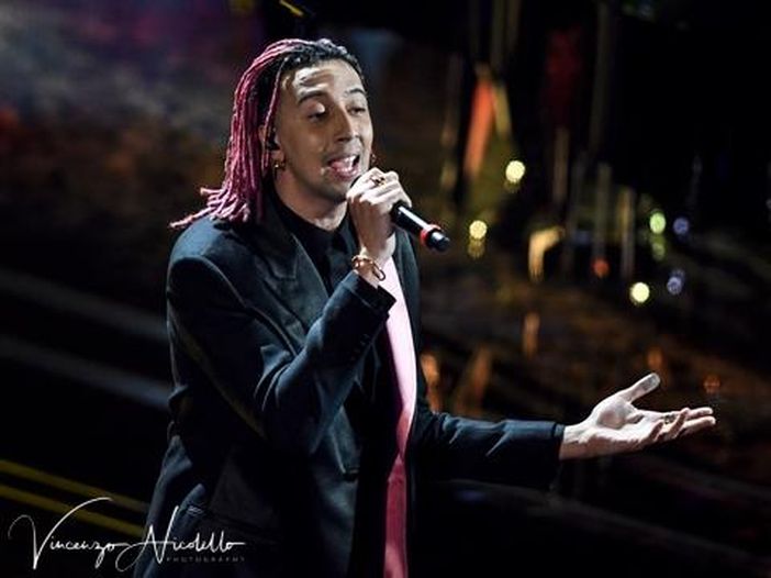 Ghali annuncia un concerto drive-in in Germania