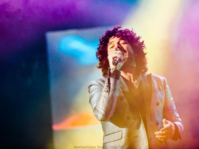 Music Control: Francesco Renga balza al comando