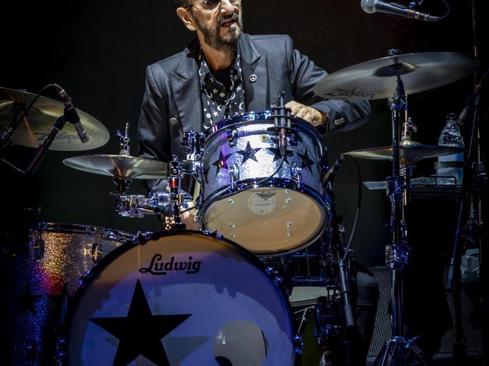 Parla Ringo Starr: ecco perché condivido le mie foto dei Beatles Parla Ringo Starr: ecco perché condivido le mie foto dei Beatles