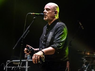 Al diavolo la pensione: il ritorno degli Stranglers, eroi punk