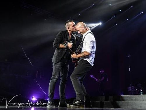 Lorenzo Suraci: 'Radio Rai boicotta i Modà, ma il disco va a gonfie vele'