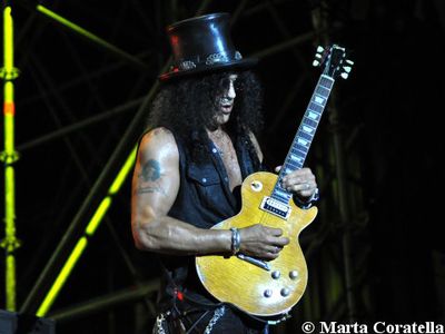 Slash, pronta una nuova canzone per la colonna sonora di &apos;Nothing to fear&apos;
