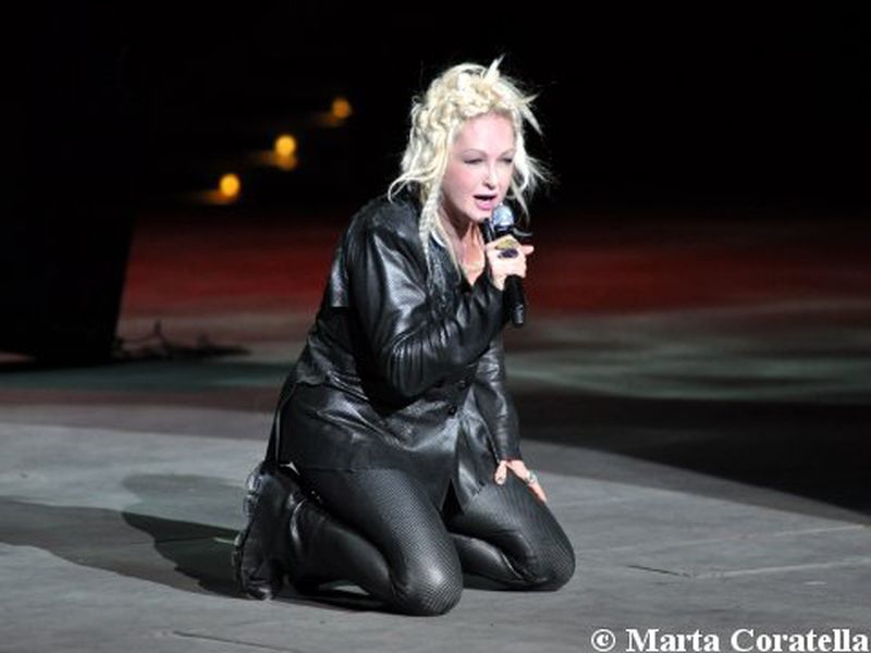 11 Luglio 2011 - Auditorium Parco della Musica - Roma - Cindy Lauper in concerto