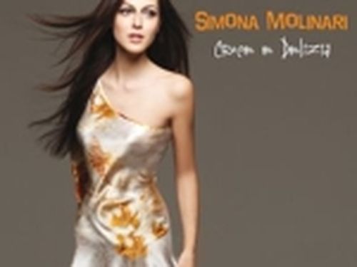 Simona Molinari firma con BMG