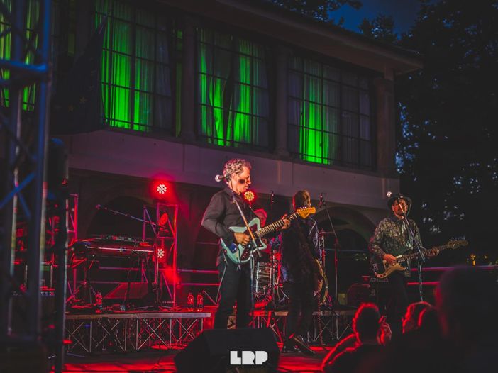 Come i Dream Syndicate si sono ritrovati qua Come i Dream Syndicate si sono ritrovati qua