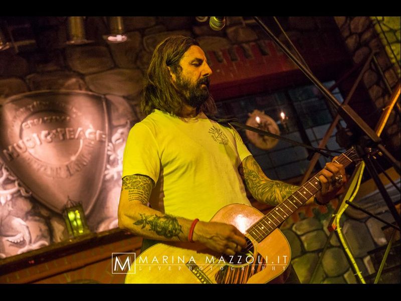8 giugno 2016 - Che Festival - Music for Peace - Genova - Omar Pedrini in concerto