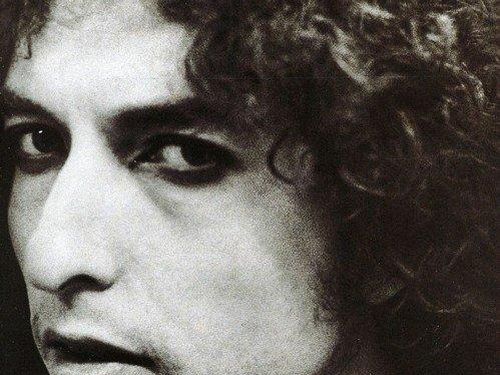 Diritti scaduti, Hallmark ripubblica 1° album di Dylan e 1° singolo dei Beatles