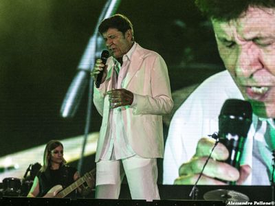 Morandi, &apos;Uno di noi&apos; parte il 28 settembre su Raiuno 