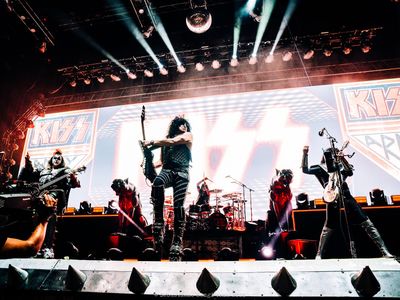 Backstreet Boys contro Metallica e Kiss in un quiz tv