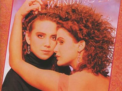 Wendy & Lisa su MP3 in memoria di Jonathan degli Smashing Pumpkins