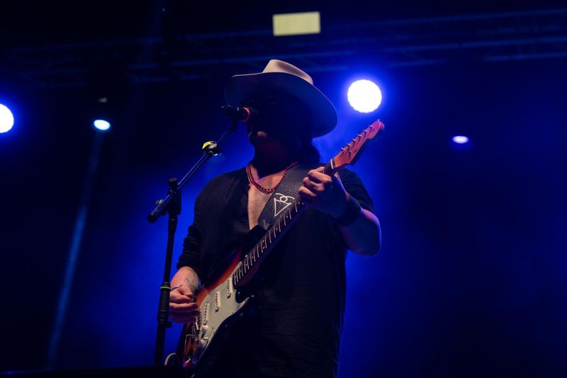 9 luglio 2023 &ndash; Parco Caserme Rosse - Bonsai Garden - Bologna &ndash; Gianluca Grignani in concerto