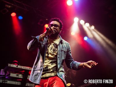 Negli Stati Uniti: Shaggy torna al numero 1, Beatles fuori dalla top ten