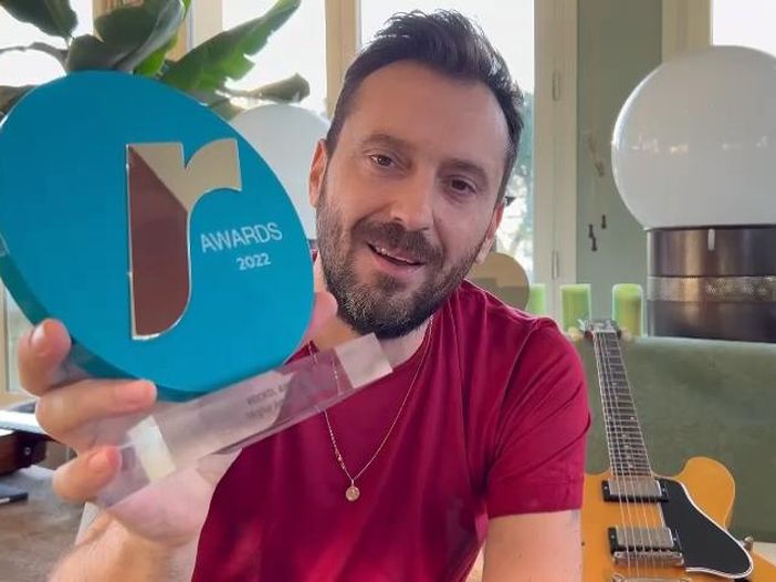 Cremonini: &quot;Condivido il Rockol Award con i lavoratori del live&quot;