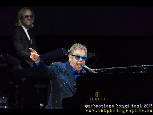 Elton John, tutte le canzoni (con e senza Bernie Taupin) alle edizioni Universal