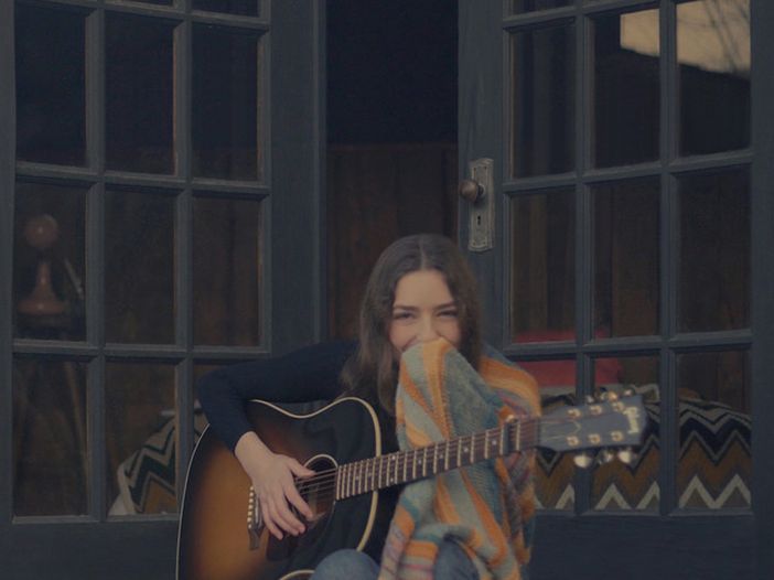 Birdy, il singolo &#039;Keeping your head up&#039; anticipa il nuovo album di inediti - ASCOLTA