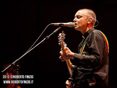 Sinead O&apos;Connor pronta a denunciare Miley Cyrus