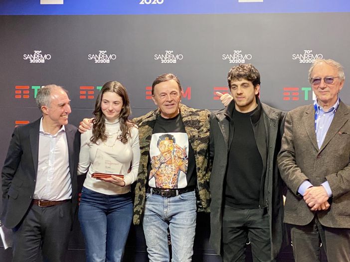 Sanremo 2020: il Premio Jannacci di NUOVOIMAIE va a Tecla Insolia Sanremo 2020: il Premio Jannacci di NUOVOIMAIE va a Tecla Insolia