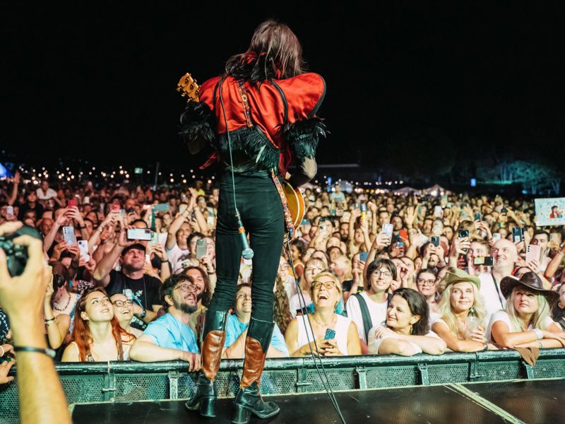 24 luglio 2025 - Mind Festival - Montecosaro Scalo (Mc) &ndash; Lucio Corsi in concerto