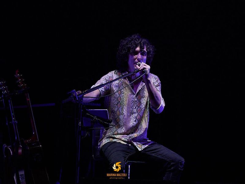 23 marzo 2019 - Teatro Carlo Felice - Genova - Ermal Meta in concerto 23 marzo 2019 - Teatro Carlo Felice - Genova - Ermal Meta in concerto