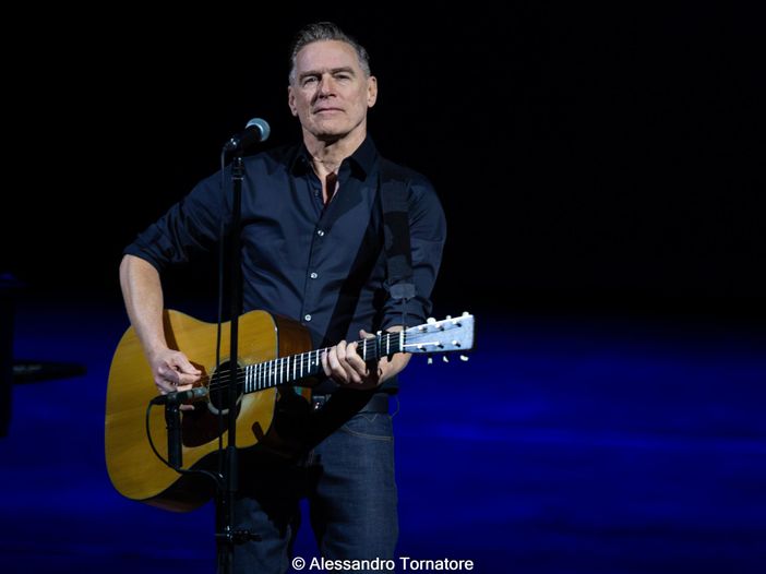 Bryan Adams, in arrivo il nuovo album &quot;Roll With The Punches&quot;