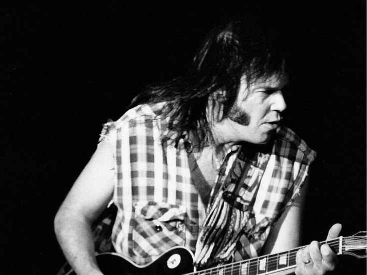 Neil Young: in arrivo una seconda autobiografia