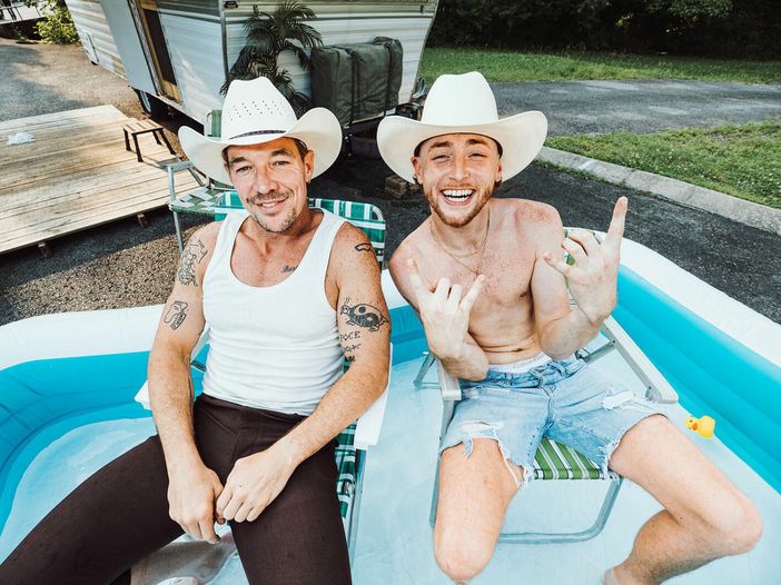 Diplo diventa Thomas Wesley e annuncia il suo primo album country Diplo diventa Thomas Wesley e annuncia il suo primo album country