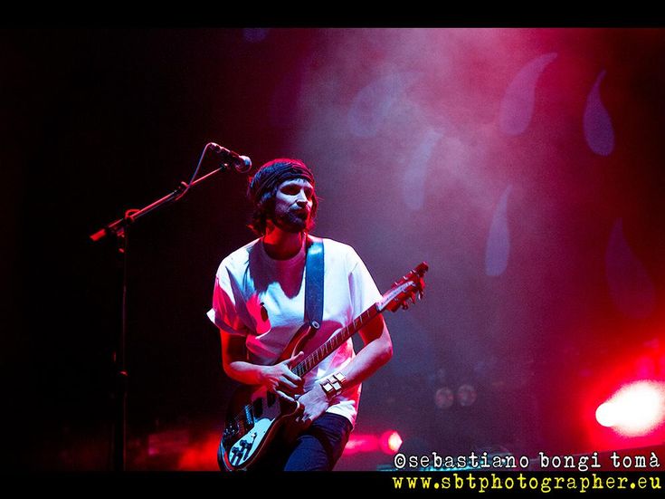 Kasabian, su Facebook compare la data 16.06.14: voci sul nuovo album. E...