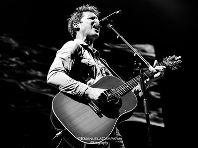 James Blunt: arriva nei negozi il 30 luglio il singolo &apos;Bonfire heart&apos;