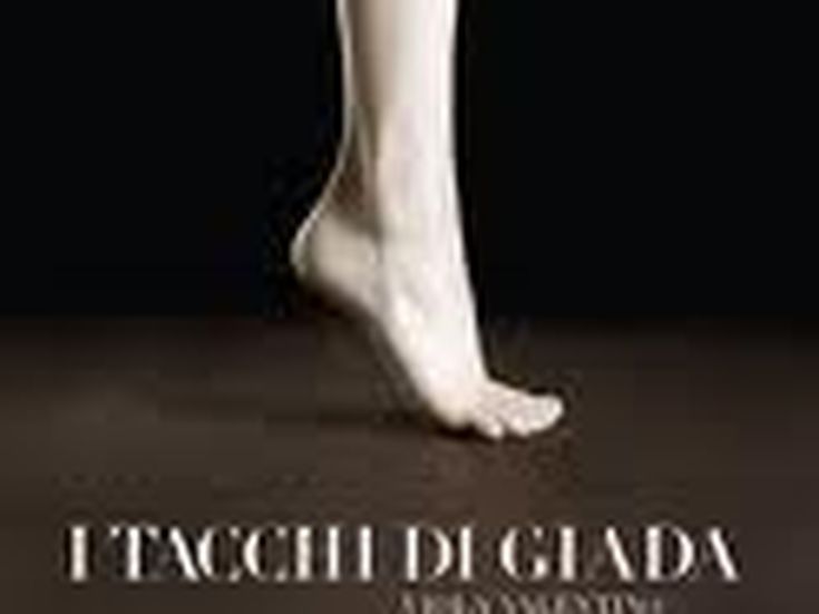 Viola Valentino: il nuovo singolo è 'D'estate', a dicembre una raccolta