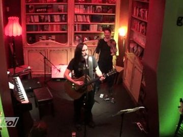 Manuel Agnelli - e Rodrigo D'Erasmo cantano Bruce Springsteen: "Atlantic City"