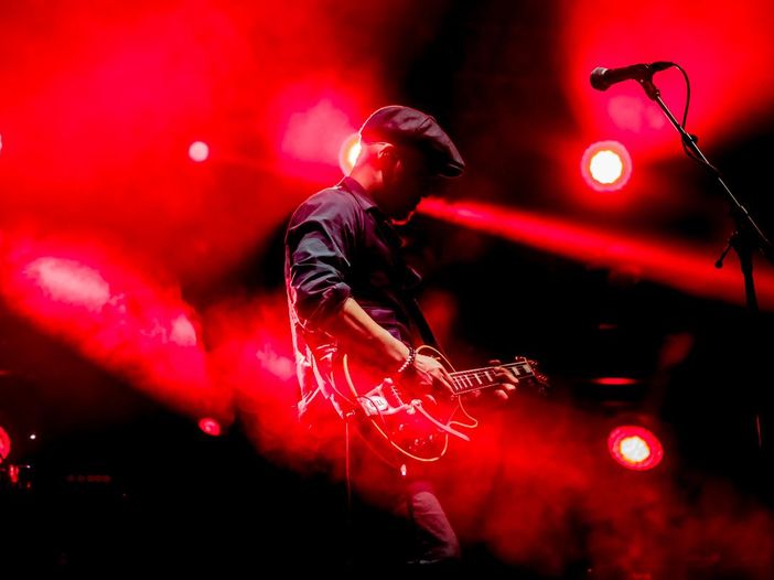 I Pixies licenziano la bassista Kim Shattuck I Pixies licenziano la bassista Kim Shattuck
