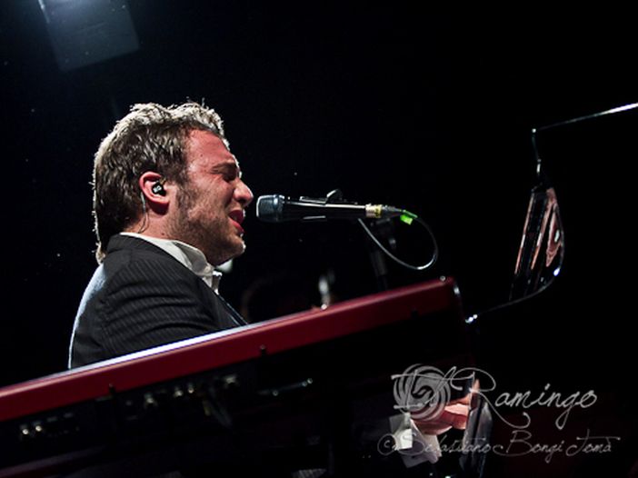 Sanremo 2013, i 'Campioni': la videointervista a Raphael Gualazzi Sanremo 2013, i 'Campioni': la videointervista a Raphael Gualazzi