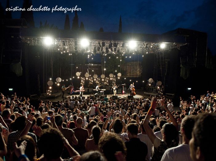 Classifiche, Billboard album chart: effetto Grammy, premiati Mumford &amp; Sons