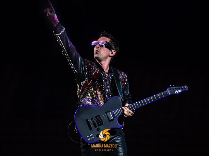 Tanti auguri a Matthew Bellamy! 10 curiosit&agrave; sul geniale frontman dei Muse