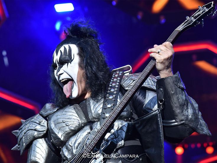 Kiss: in arrivo un musical e una rivista edita da Gene Simmons