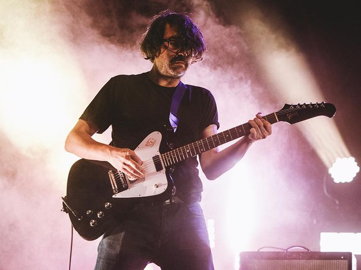 Beth Ditto (Gossip) sfila alla Settimana della Moda di Parigi