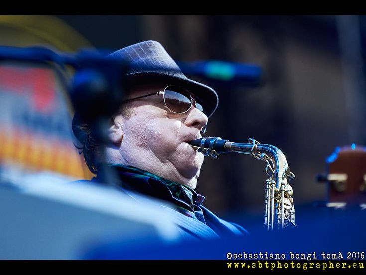 Van Morrison smentisce: non darà il benvenuto a Bush