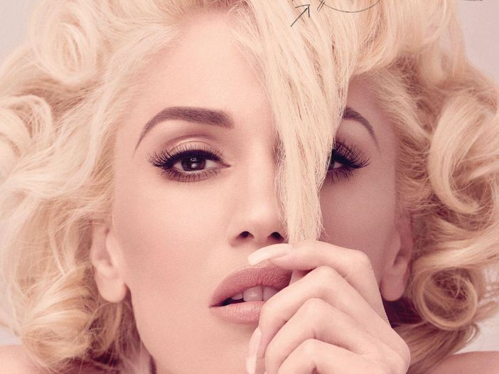 Gwen Stefani pubblica un album natalizio (con inediti): subito il primo singolo - ASCOLTA Gwen Stefani pubblica un album natalizio (con inediti): subito il primo singolo - ASCOLTA