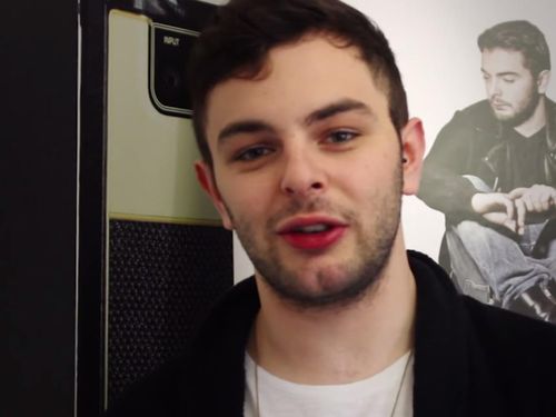 Fedez e J-Ax co-manager di Fragola e Madh