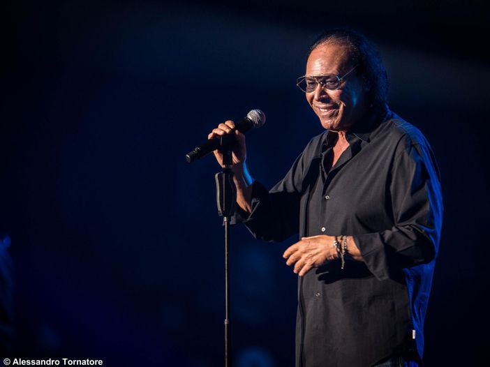 Antonello Venditti e quella foto con Nick Mason. Ma i fan dei Pink Floyd intervengono