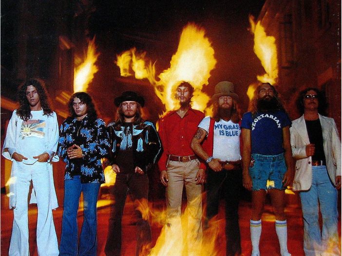 A volte un insegnante troppo severo... il signor Lynyrd Skynyrd A volte un insegnante troppo severo... il signor Lynyrd Skynyrd