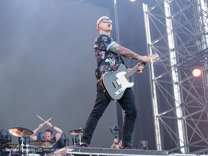 Simple Plan, il bassista David Desrosiers lascia la band dopo le accuse di stupro