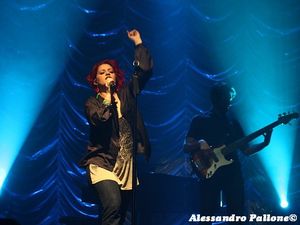 Noemi, guarda il video del nuovo singolo &apos;Odio tutti i cantanti&apos; 