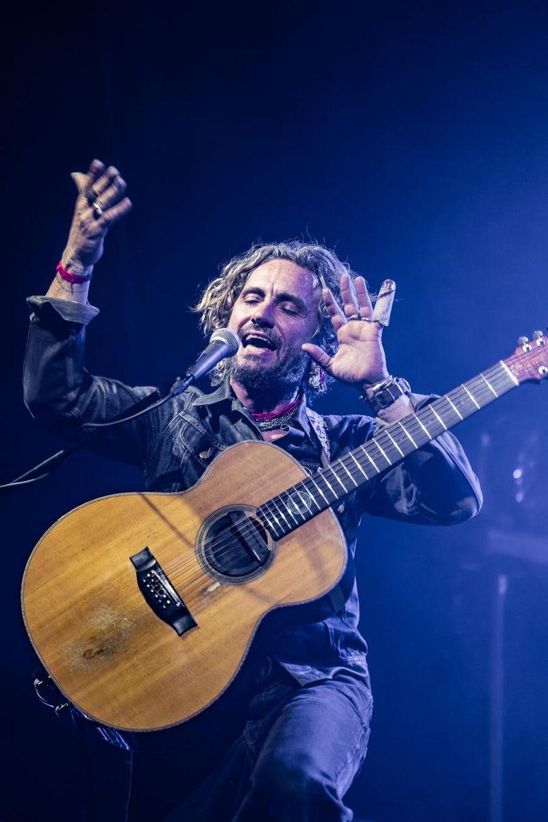 18 novembre 2025 - Estragon - Bologna - John Butler in concerto
