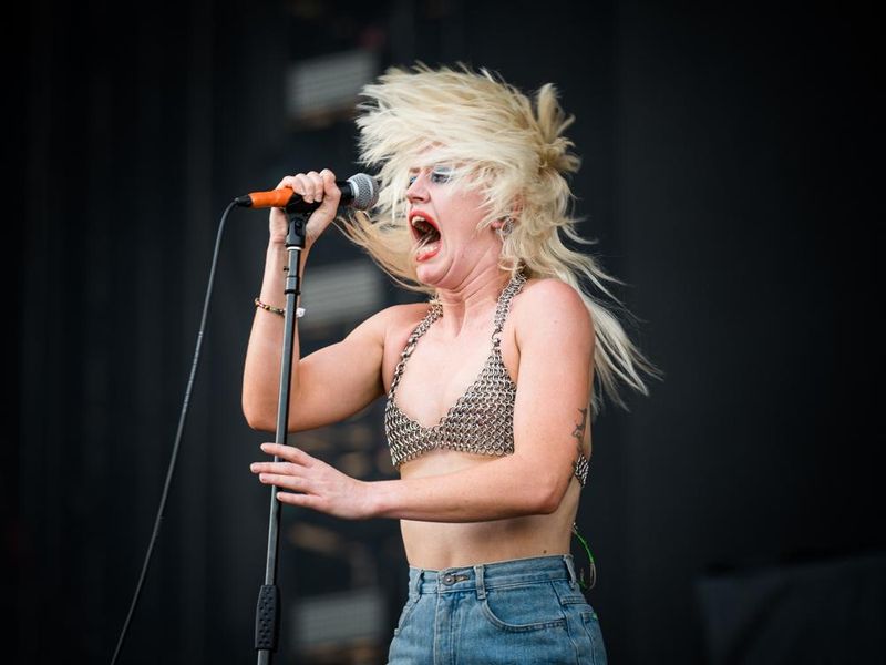 15 giugno 2022 - I-Days - Ippodromo - Milano - Amyl and the Sniffers in concerto