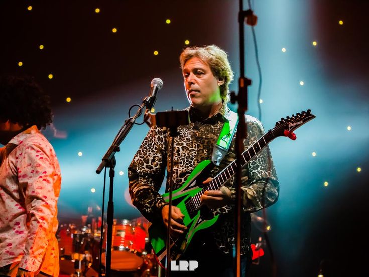 Anche gli Elio e Le Storie tese al Controfestival di Mantova?